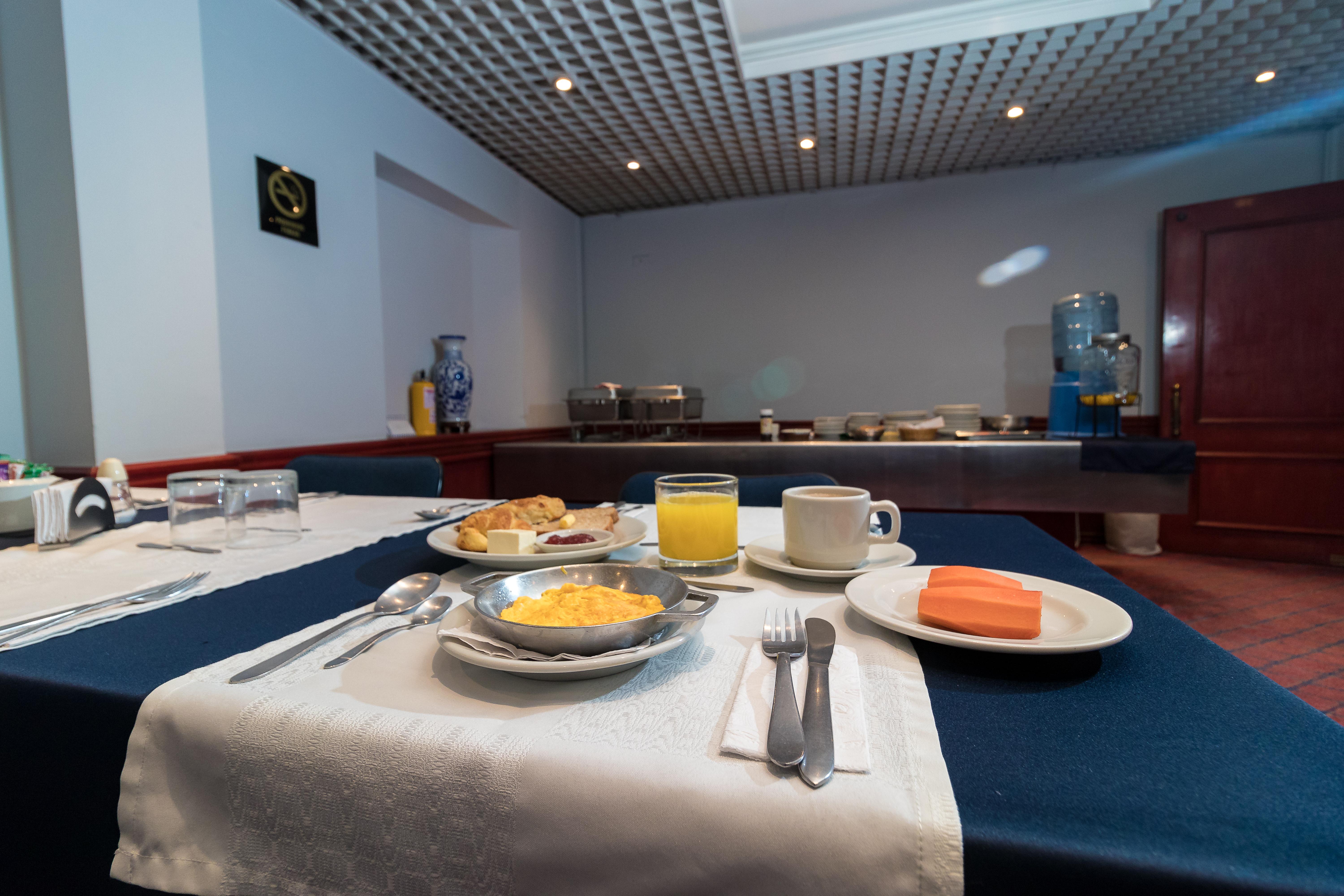 Hotel Suites Real 97 Богота Экстерьер фото