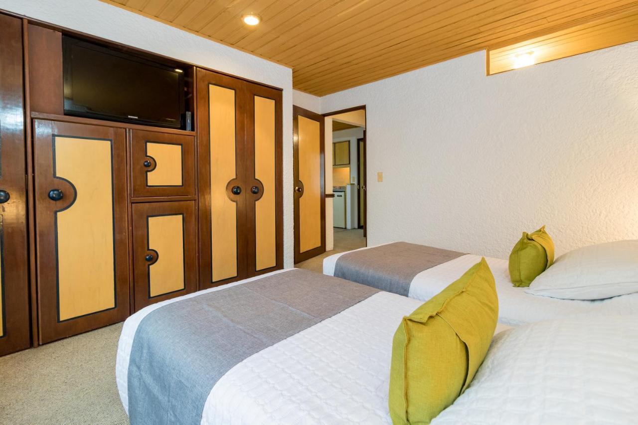 Hotel Suites Real 97 Богота Экстерьер фото
