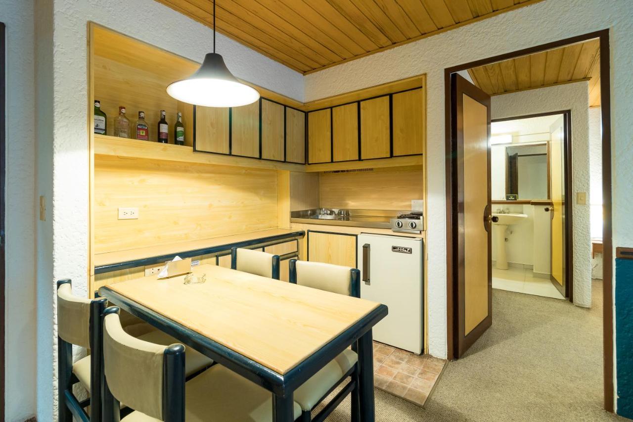 Hotel Suites Real 97 Богота Экстерьер фото