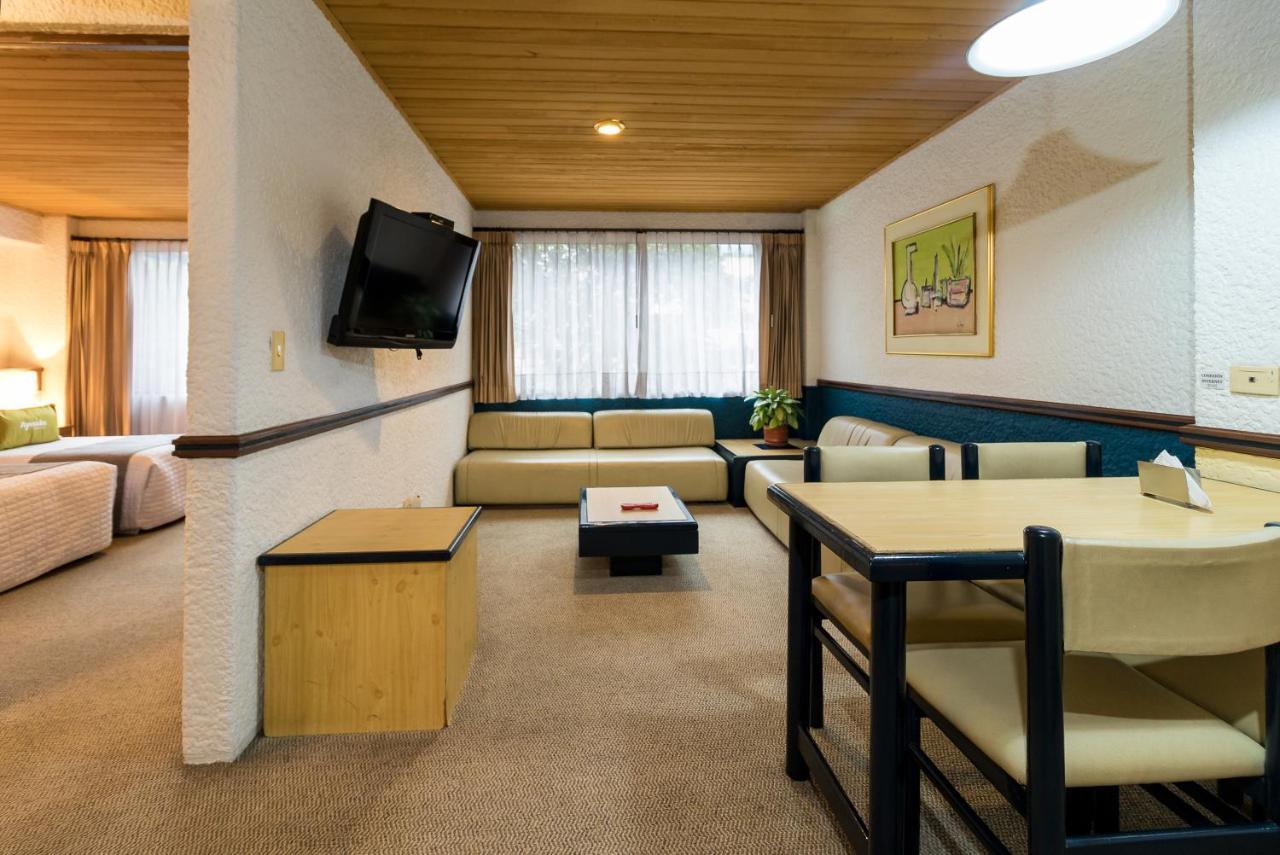 Hotel Suites Real 97 Богота Экстерьер фото
